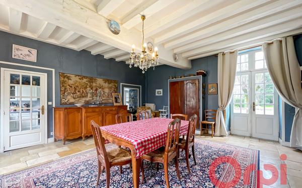 Maison à vendre    7 pièces • 253,89 m2 Bussy