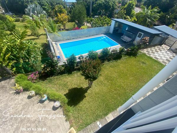 Charmante villa au coeur d'un cadre verdoyant