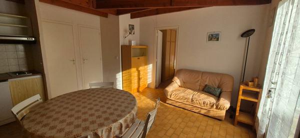 Maison à vendre    3 pièces •  Saint-Palais-sur-Mer