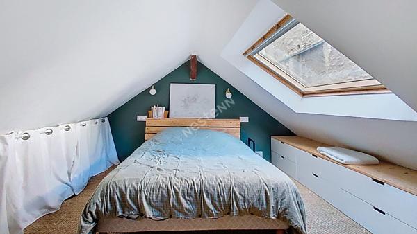 EXCLUSIVITÉ NANTES - PLACE DU SANITAT / Maison 3 pièces deux chambres avec cour privative