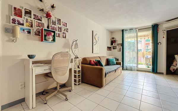 Appartement à vendre    2 pièces • 36,28 m2 Fréjus