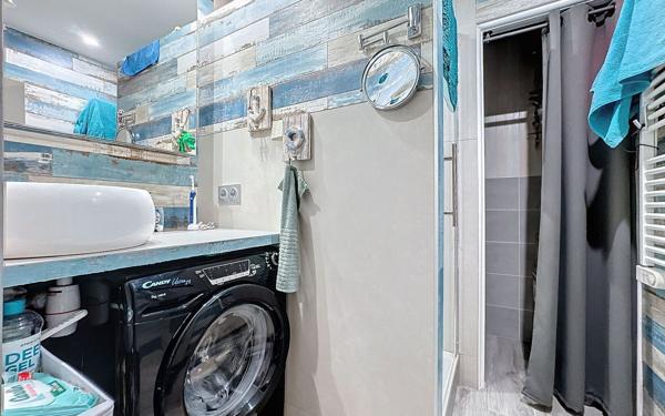 Appartement à vendre    2 pièces • 36,28 m2 Fréjus