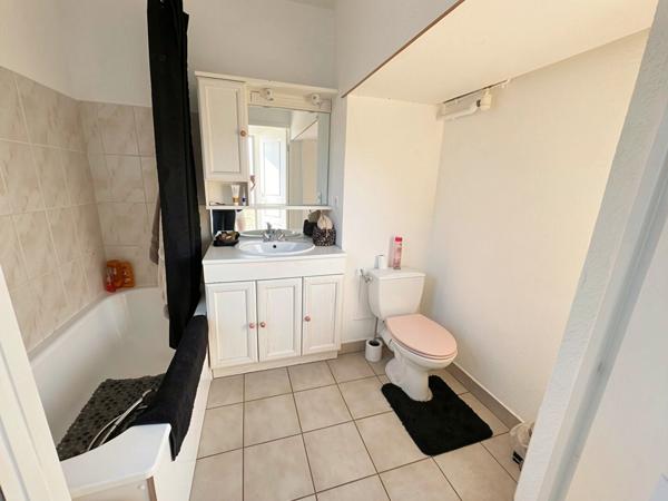 Appartement deja loué à La Chapelle Sur Erdre 19.37 m2 avec parking,  
La chapelle sur erdre 44240