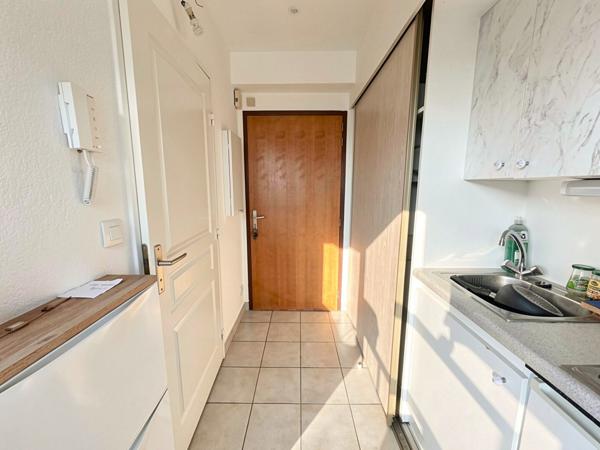 Appartement deja loué à La Chapelle Sur Erdre 19.37 m2 avec parking,  
La chapelle sur erdre 44240
