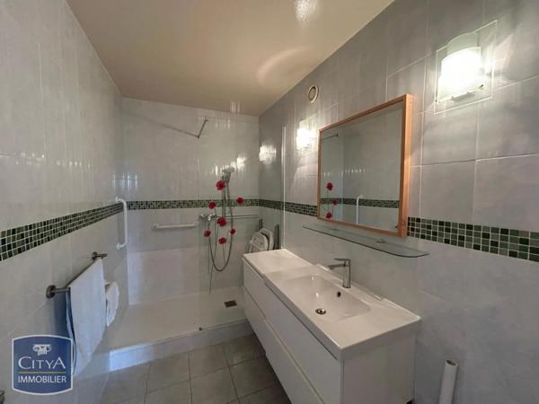 Appartement à louer 4 pièces 87.44m²