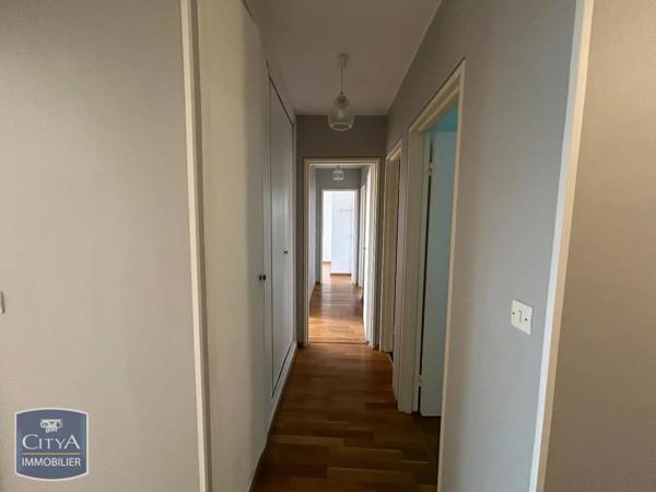 Appartement à louer 4 pièces 87.44m²