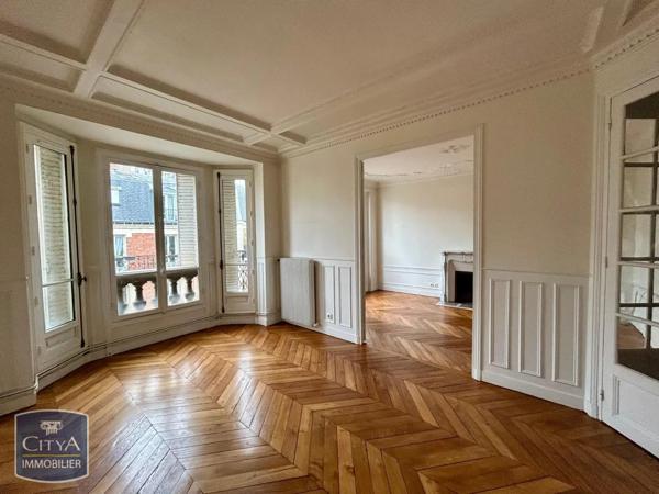 Appartement à louer 5 pièces 86.33m²