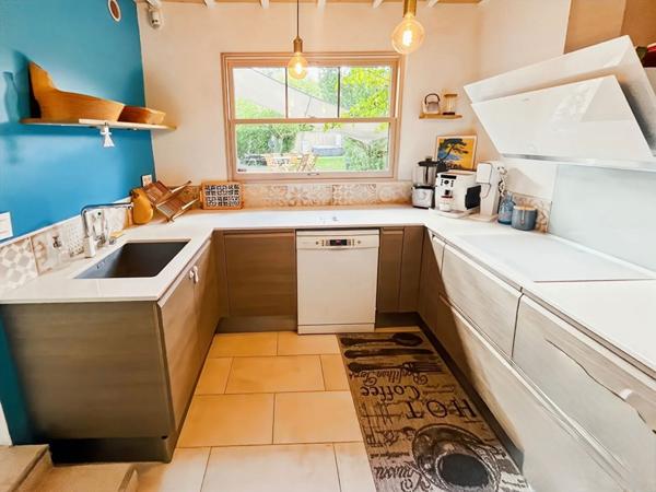 Maison rénovée 126m² 4 ch jardin sans vis à vis Bois l'Evêque