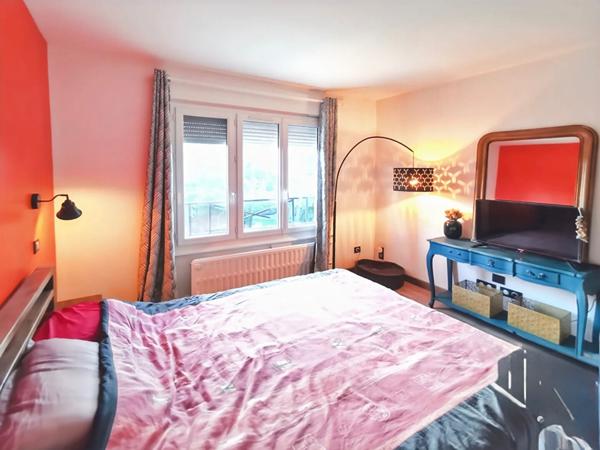 Maison rénovée 126m² 4 ch jardin sans vis à vis Bois l'Evêque