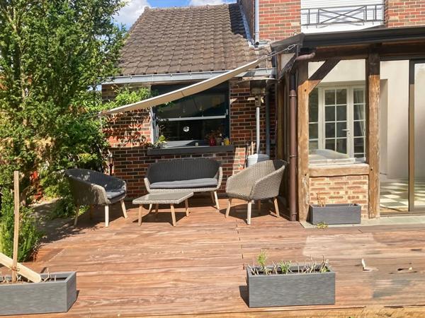 Maison rénovée 126m² 4 ch jardin sans vis à vis Bois l'Evêque
