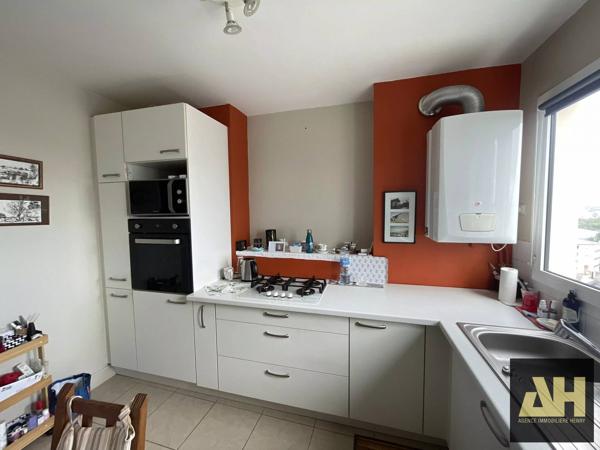 EXCLUSIVITE - BREST RIVE DROITE - APPARTEMENT T4 DE 74 M² - 2 CHAMBRES - DERNIER ETAGE - ASCENSEUR ET VUE RADE
