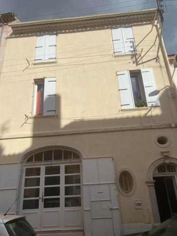 Immeuble à TOULON, 83200 - 279m²