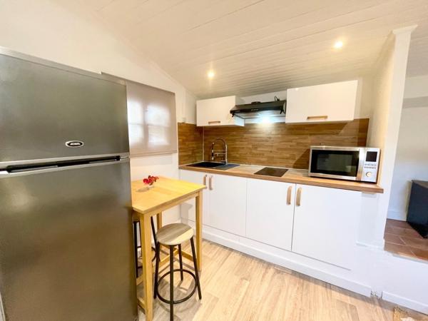 Immeuble à TOULON, 83200 - 279m²