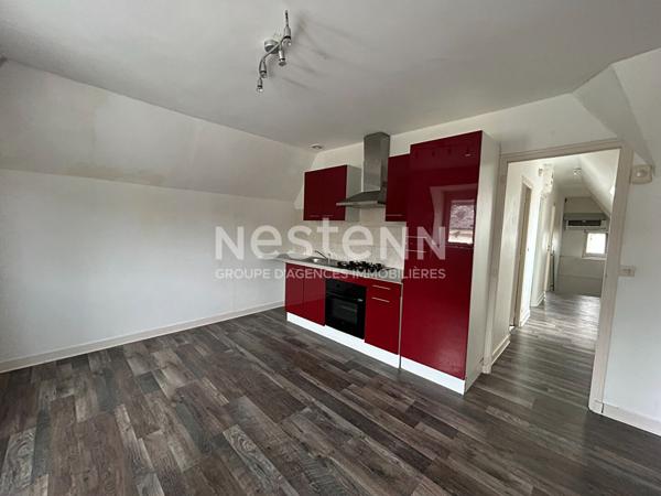 Bel Immeuble composes de 3 logements au coeur de Noyen Sur Sarthe !