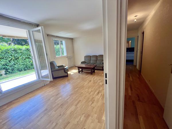 Appartement 3 pièces - 70 m² Exclusivité efficity