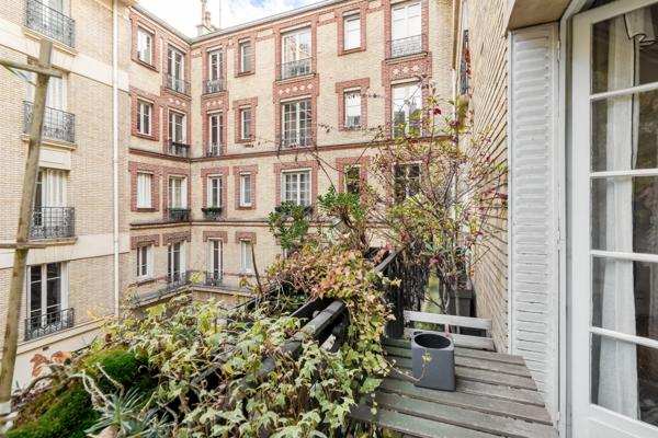 Appartement Paris 18e - RUE CAULAINCOURT