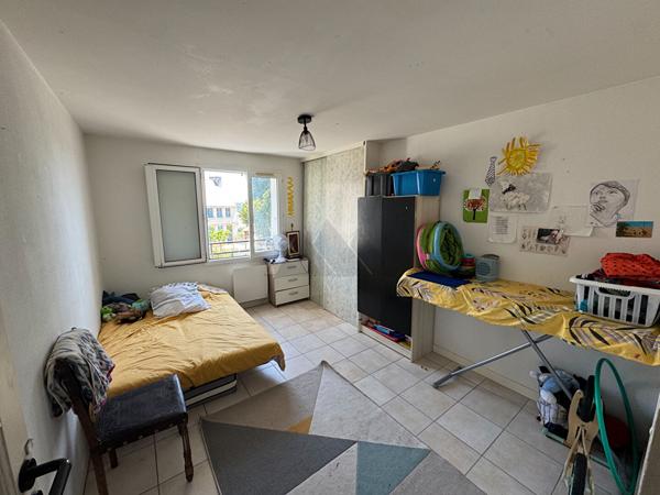A VENDRE APPARTEMENT DUPLEX T4 LOUÉ À QUIMPER KERFEUNTEUN