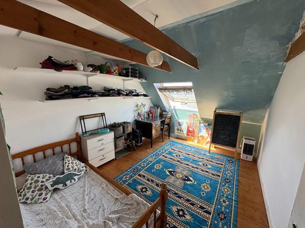 A VENDRE APPARTEMENT DUPLEX T4 LOUÉ À QUIMPER KERFEUNTEUN