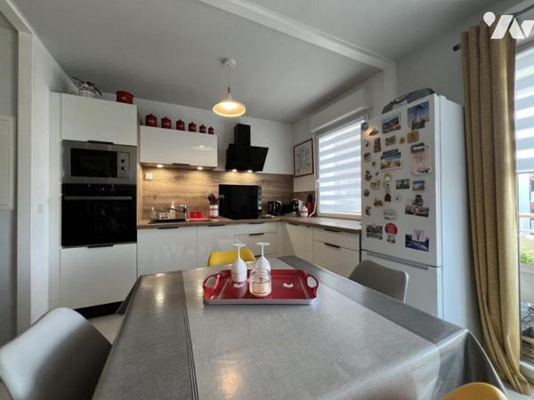 appartement T2 en copropriété au 1er étage.