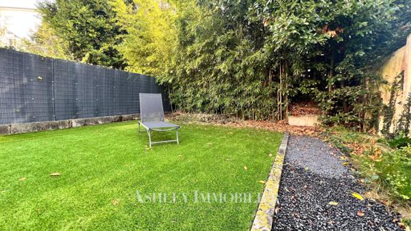 A VENDRE MAISON TYPE 5 AVEC GARAGE - LAROCHELLE LA GENETTE