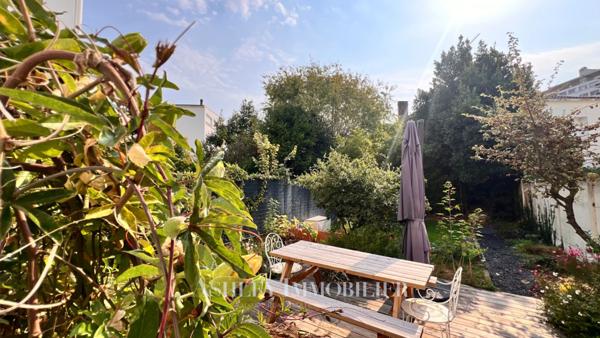 A VENDRE MAISON TYPE 5 AVEC GARAGE - LAROCHELLE LA GENETTE