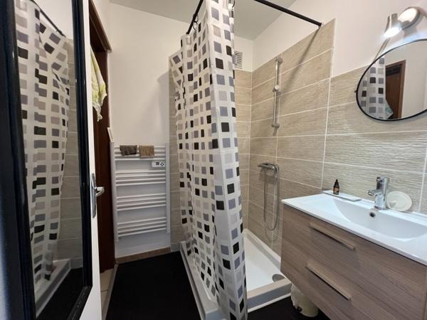 Maison à louer |                                        Savignac-de-Nontron |                                        3 pièces  | 66 m²