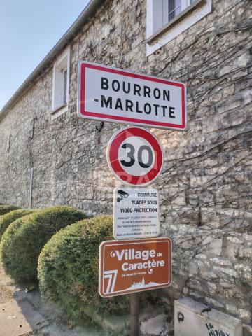 Terrain constructible 504m2 BOURRON MARLOTTE
