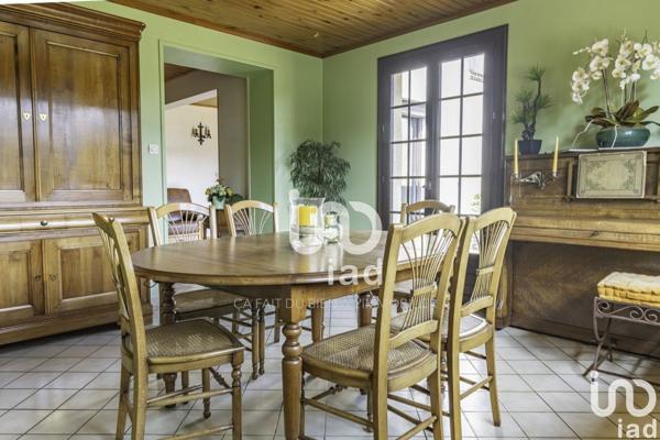 Maison 5 pièces de 127 m² à Louviers (27400)