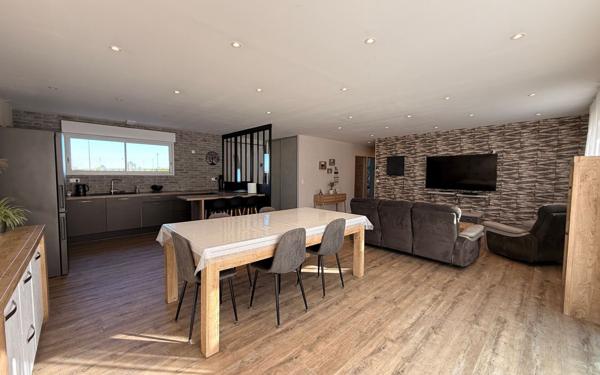 Maison à vendre    5 pièces • 125,79 m2 Bayeux