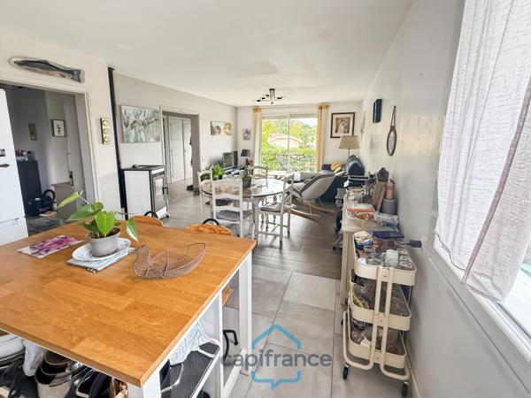 Dpt Gers (32), à vendre BARCELONNE DU GERS belle maison T5 de 105 m² habitables sur 2 niveaux + garage sur 617 m² de terrain, au bout d'une impasse, au calme