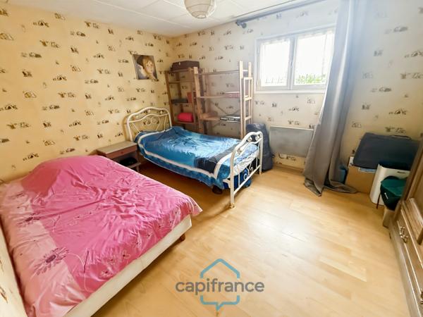 Dpt Gers (32), à vendre BARCELONNE DU GERS belle maison T5 de 105 m² habitables sur 2 niveaux + garage sur 617 m² de terrain, au bout d'une impasse, au calme