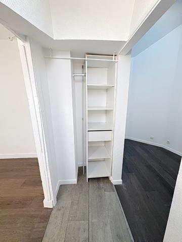 Appartement à louer Nantes : 1 pièces, 23m² avec 1 chambre(s) à 539€ - AJP Immobilier Nantes Ouest