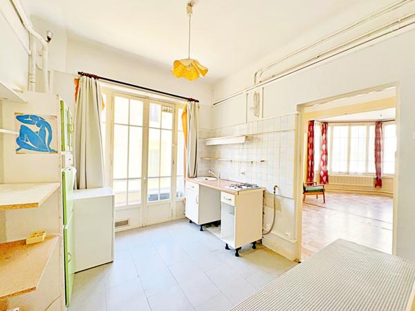 Appartement 3 pièces - 64 m² Exclusivité efficity