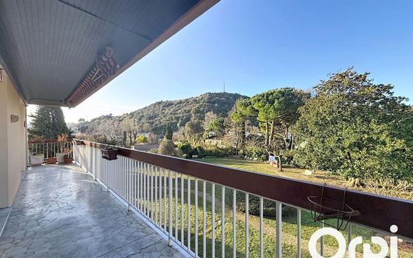 Appartement à vendre    3 pièces • 70,55 m2 Villeneuve-Loubet