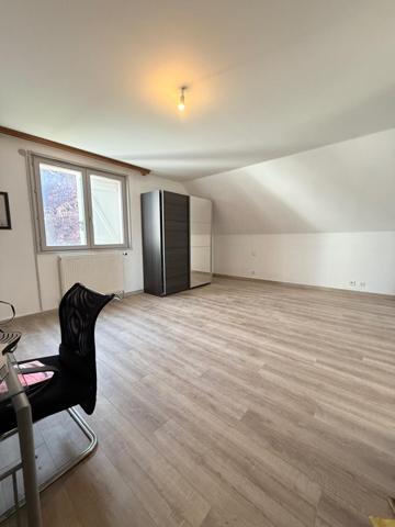 Maison de 174m² - 6 pièces - 4 chambres