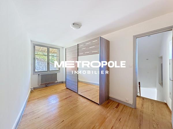 Maison 4 pièce(s) 3 chambre(s) 100 m²
