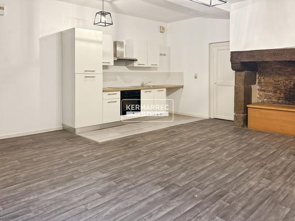 Appartement 2 pièces – 42 m² environ à Rennes (ref : 56464J)