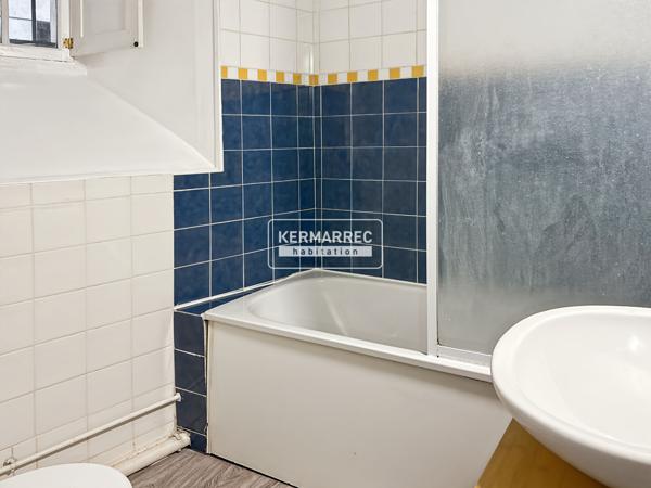 Appartement 2 pièces – 42 m² environ à Rennes (ref : 56464J)