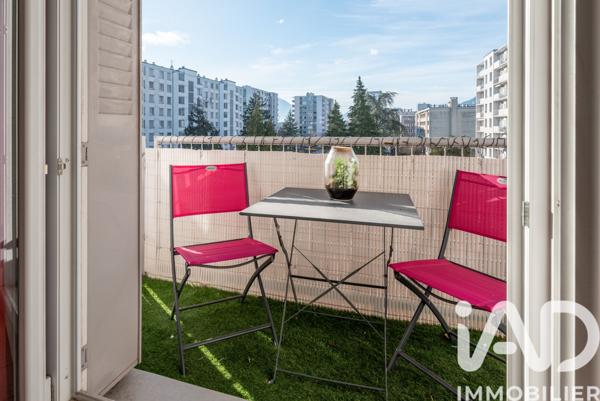 Appartement à vendre 4 pièces 66 m² Le Pont-de-Claix