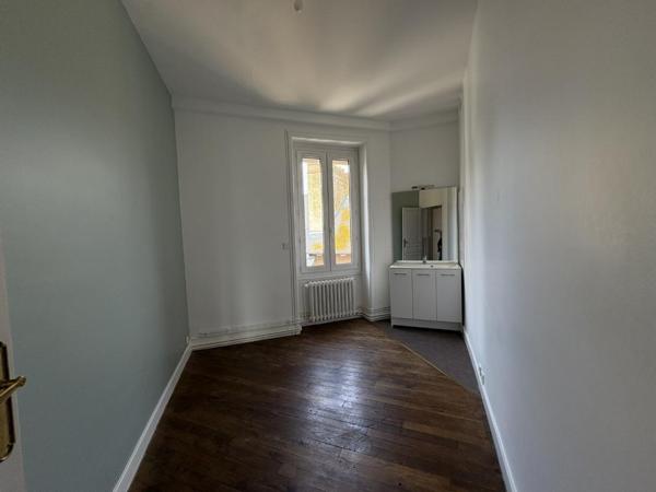 Appartement T4 à louer - 108 m² (réf : 494179)