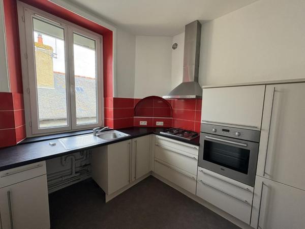 Appartement T4 à louer - 108 m² (réf : 494179)