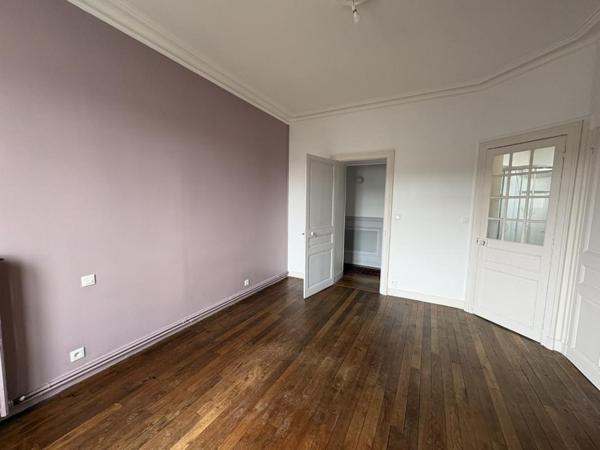 Appartement T4 à louer - 108 m² (réf : 494179)