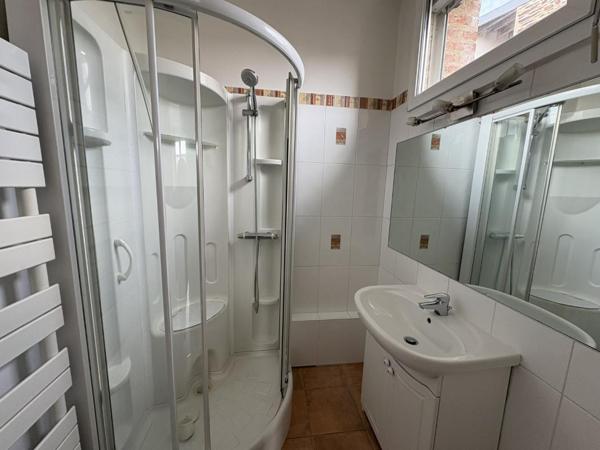 Appartement T4 à louer - 108 m² (réf : 494179)