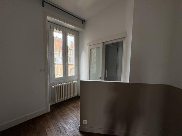 Appartement T4 à louer - 108 m² (réf : 494179)