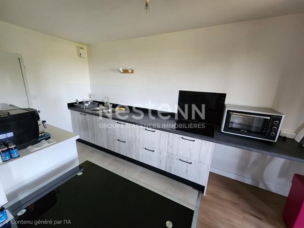 Appartement Toulouse T2 49 m2 avec parking et cave, vue degagee bois, quartier La Terrasse