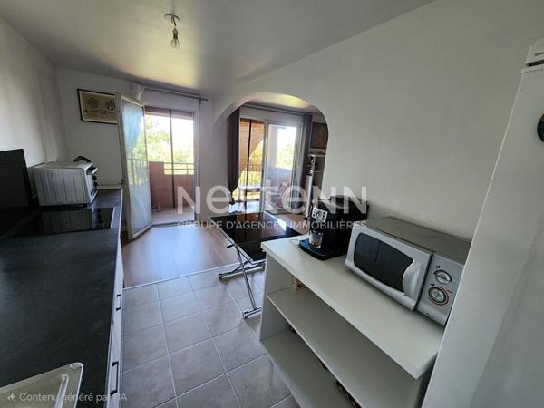 Appartement Toulouse T2 49 m2 avec parking et cave, vue degagee bois, quartier La Terrasse