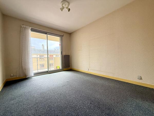 Appartement de type 4 - garage et balcon quartier Clémenceau