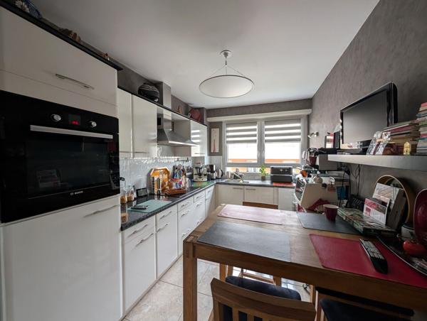 Appartement 100m² - Loué - Balcon/Cave/Garage - Schiltigheim