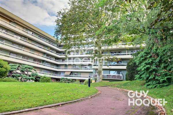 A VENDRE - CHAVILLE CENTRE - STUDETTE AVEC CUISINE ET DOUCHE