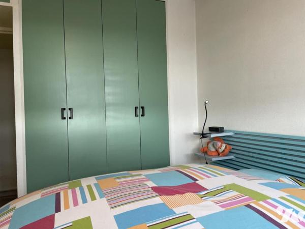 Appartement de 4 pièces au 2ème étage. Grenier.